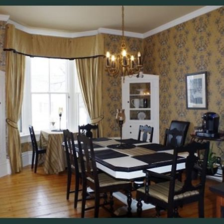 Quartermain House Bed & Breakfast Bed & Breakfast Fredericton Dış mekan fotoğraf