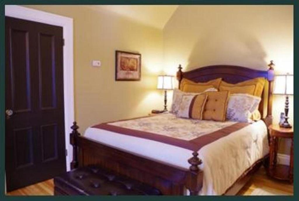 Quartermain House Bed & Breakfast Bed & Breakfast Fredericton Oda fotoğraf